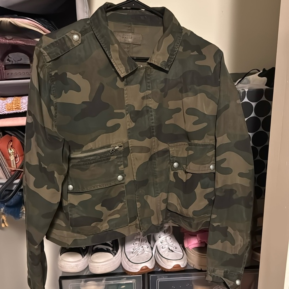 Like-new BLANK NYC CAMO JACKET - MEDIUM - Nordstrom purchase!